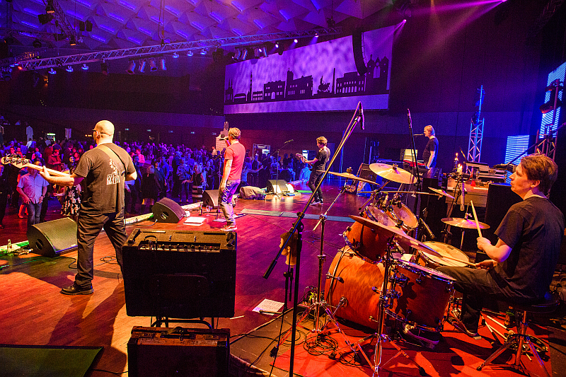 just a click to see next pic