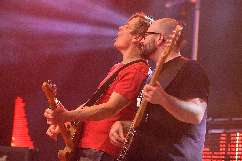 just a click to see next pic