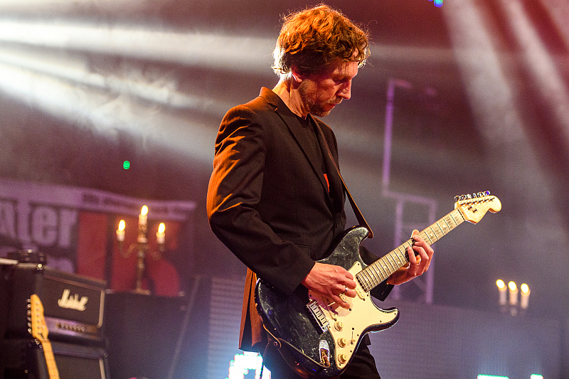 just a click to see next pic